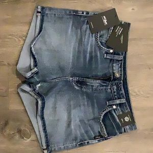 Silver Jeans Co. Avery Jean short size 29 x 3”
